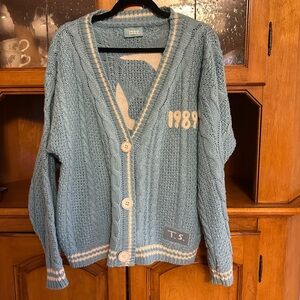 Taylor Swift 1989 MD/LG cardigan